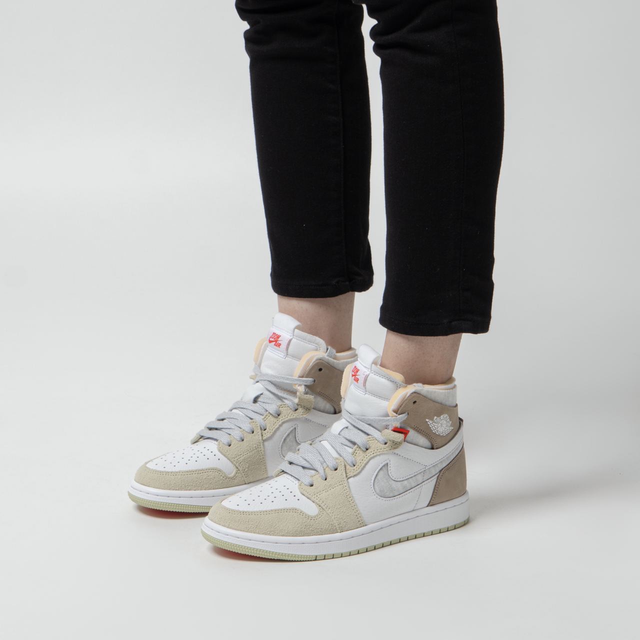 Air Jordan Zoom CMFT Olive Aura Women –