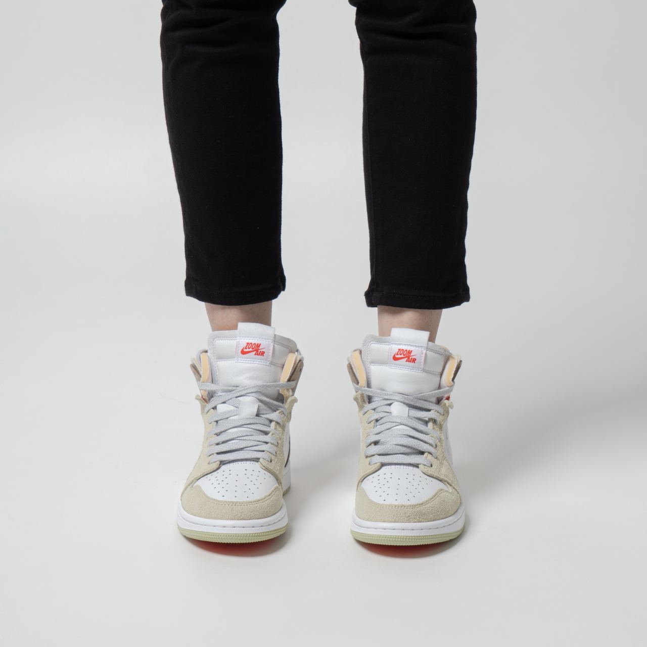 Air Jordan Zoom CMFT Olive Aura Women –