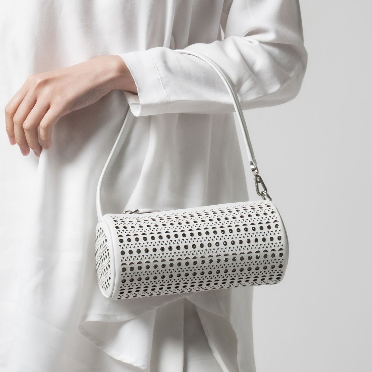 Alaia Tube Vienne Pattern Shoulder Bag Blanc Optic – voilà.id
