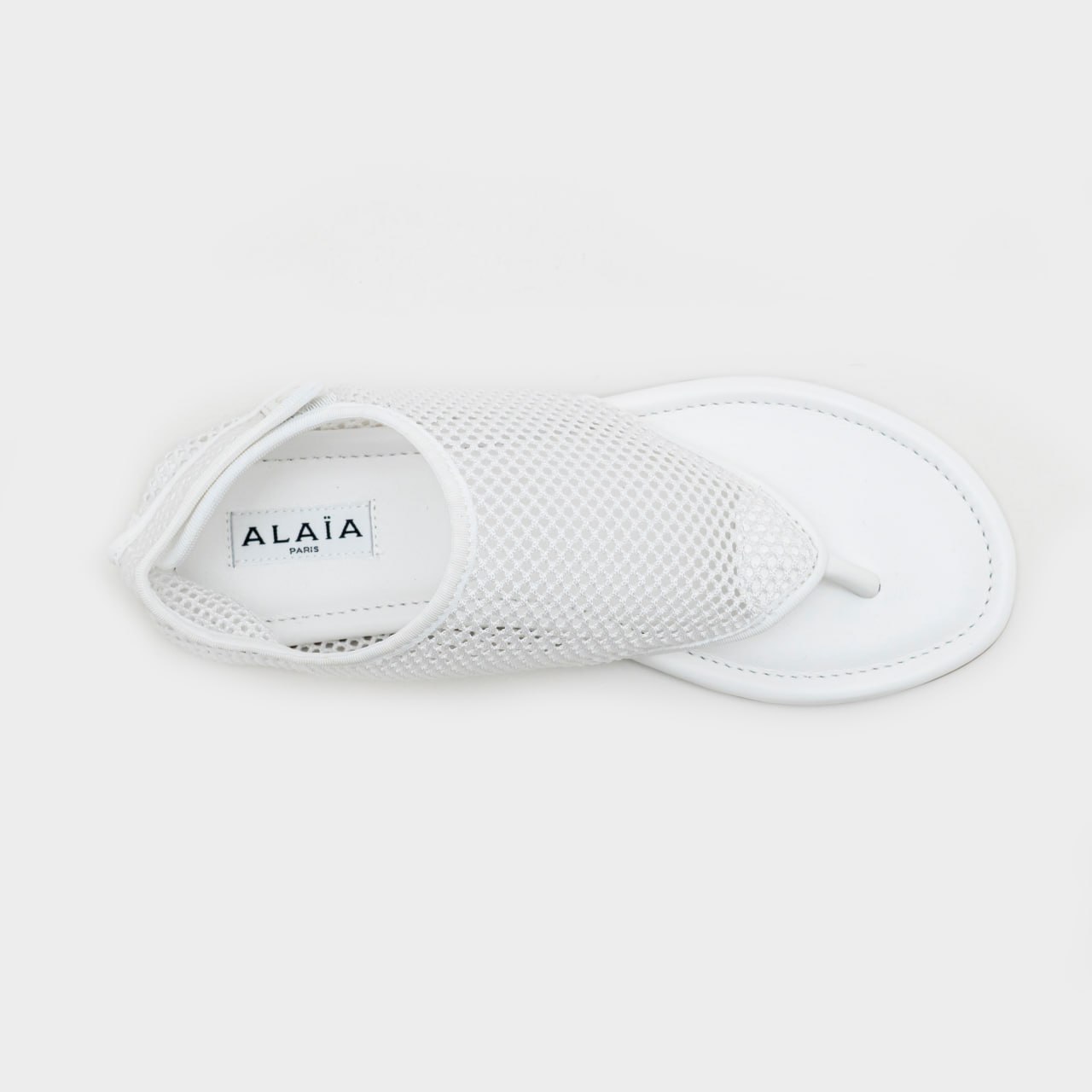 ALAIA アライア サンダル 25 Fishnet thong sandals1045902 Fishnet thong sandals in black - Alaia | Mytheresa