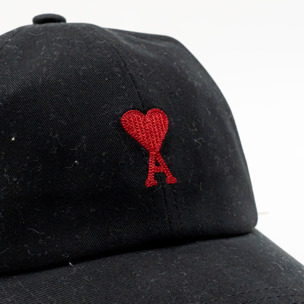 ami paris　AMI DE COEUR EMBROIDERY CAP Black Cap | Ami De Coeur | AMI PARIS US