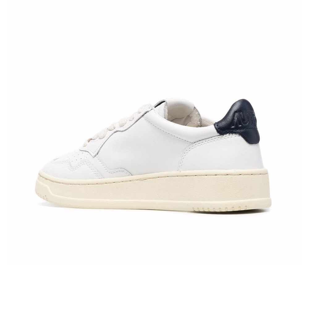 Autry Medalist Low-Top Sneakers Leather White/Space Women –