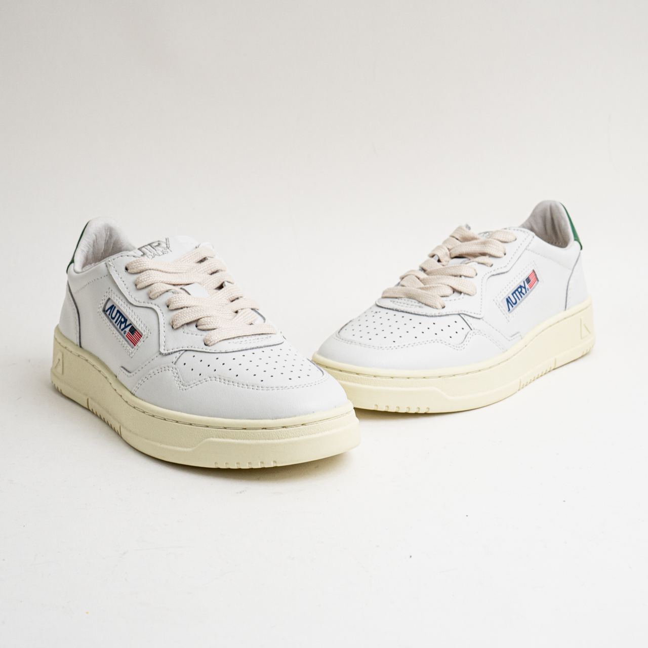 スニーカー Medalist Sneakers - Autry - Leather - White Autry Medalist Leather Sneakers | White | FARFETCH PL