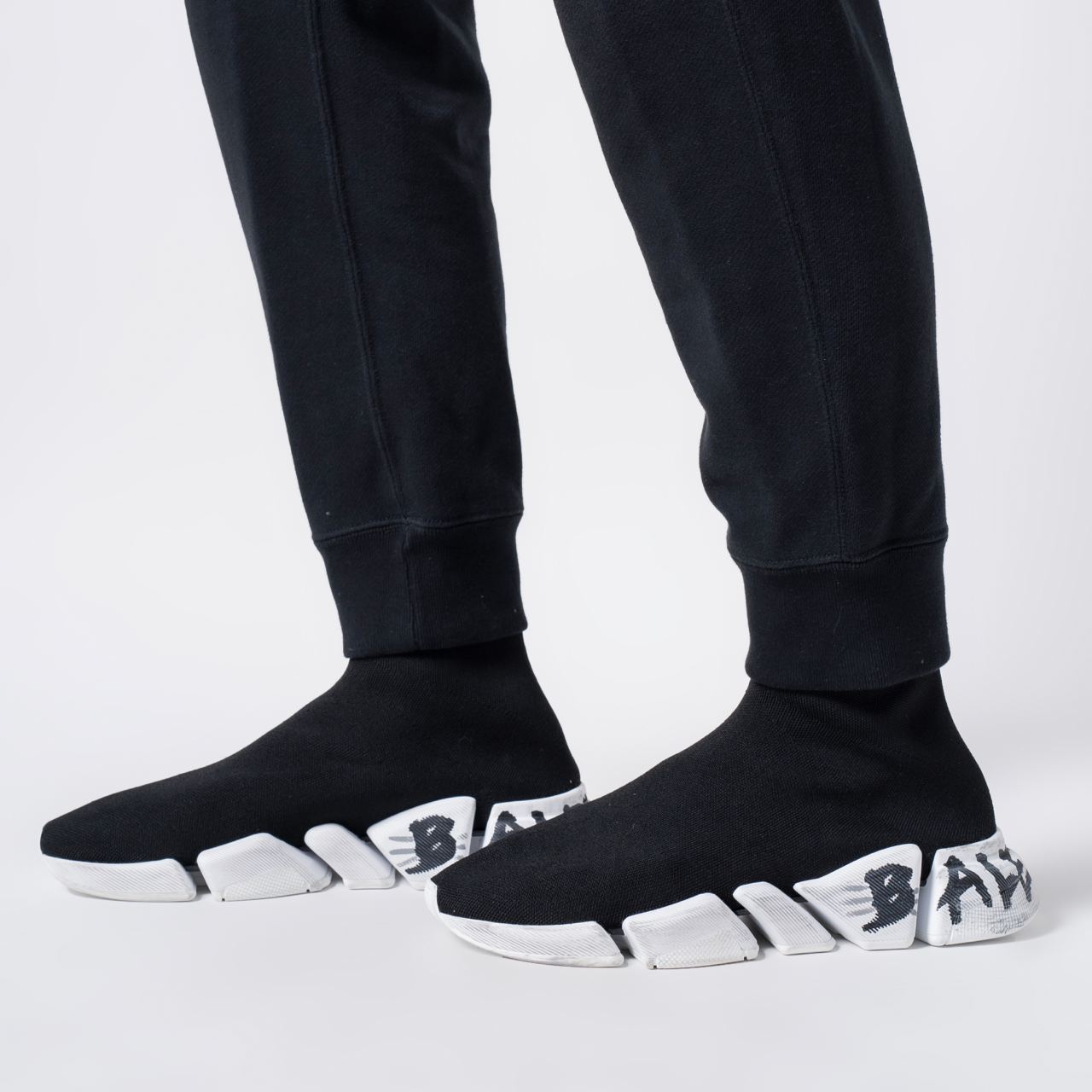 Balenciaga Speed Graffiti Sneakers Dirty Effect Black –