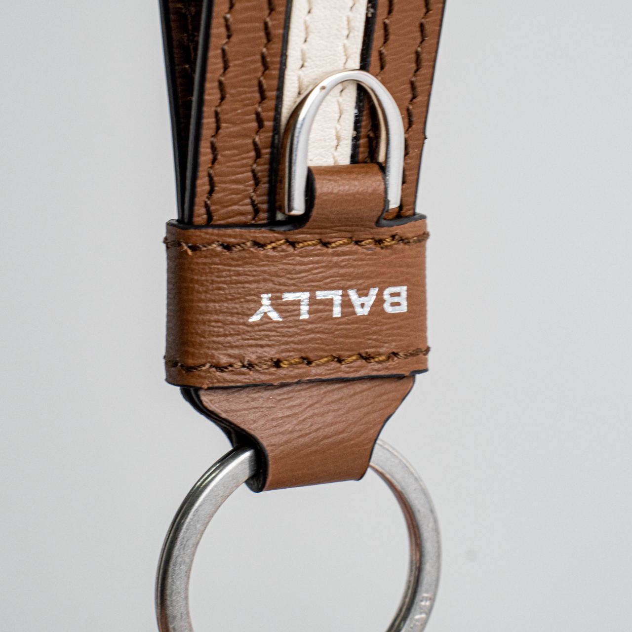 Bally Ribbon Leather Keychain Black – voilà.id