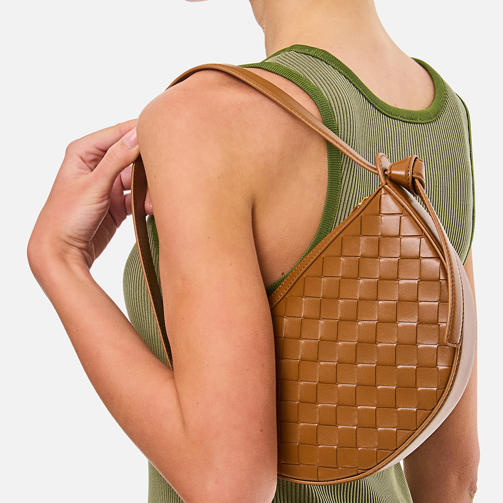 ショルダーバッグ・ポシェット BOTTEGA VENETA SUNRISE MINI LEATHER SHOULDER BAG Bottega Veneta Leather mini sunrise shoulder bag | The