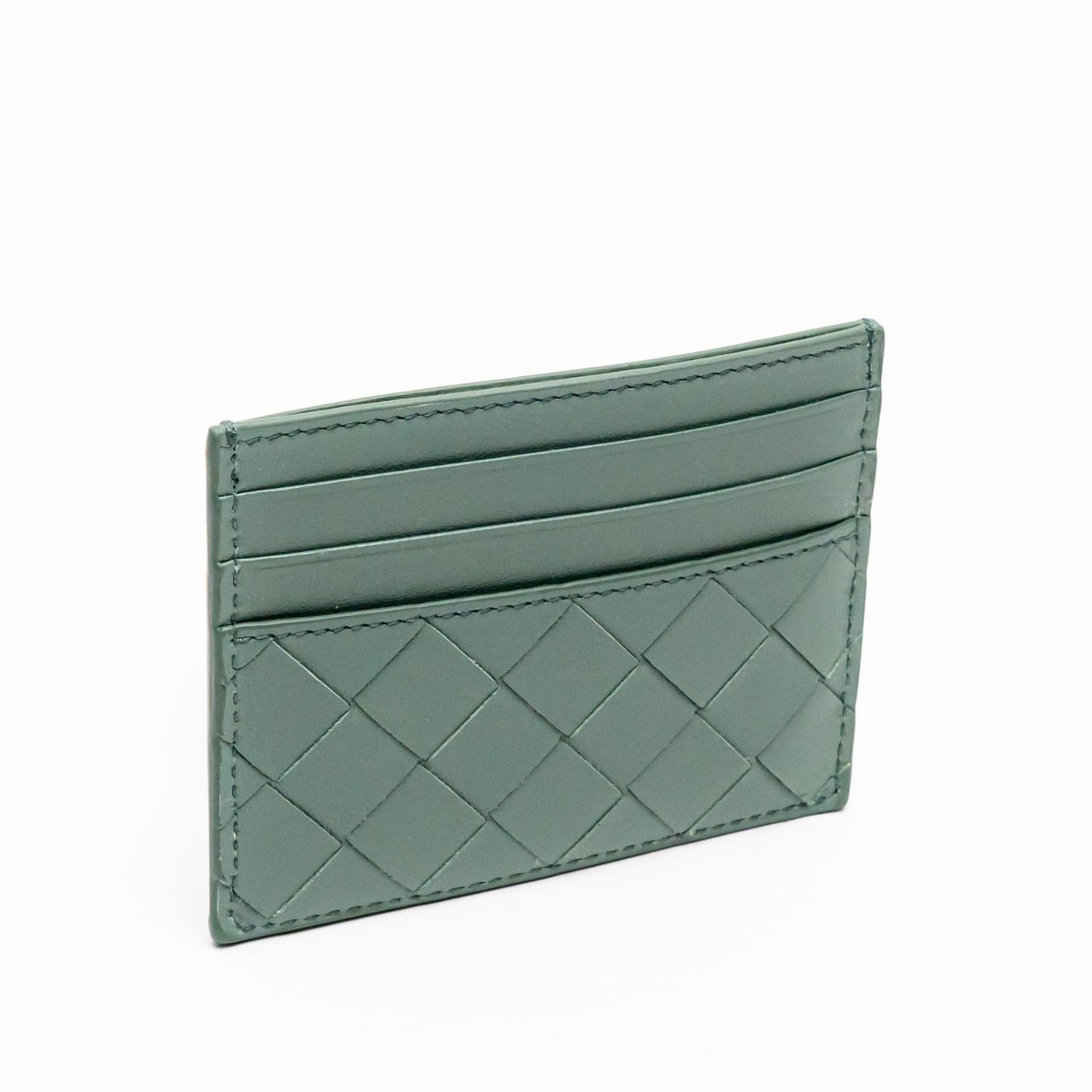 【BOTTEGA VENETA】INTRECCIATO CARD WALLET Bottega Veneta Men's Intrecciato Leather Card Case | Neiman