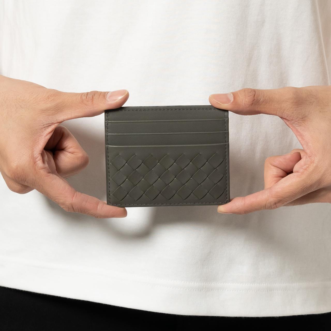 ★BOTTEGA VENETA★ Intrecciato Colorblock Card Holder Gray L Gray Intrecciato leather cardholder | BOTTEGA VENETA | NET-A