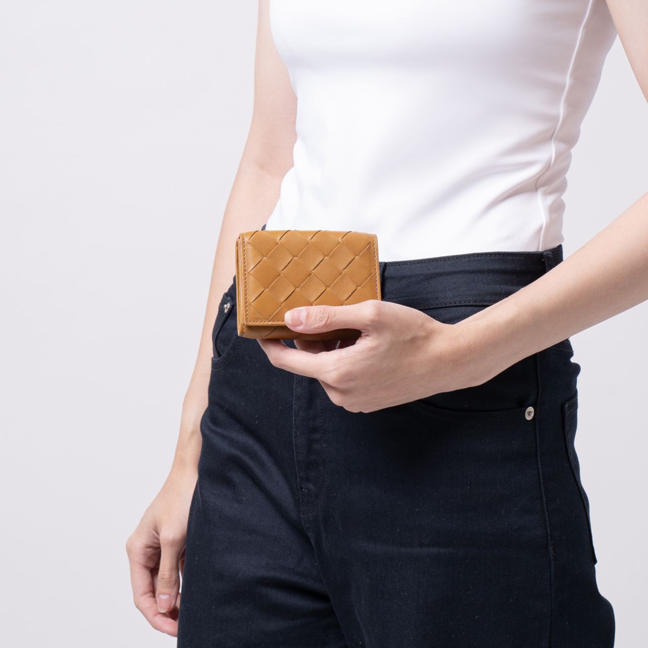 ★韓国の人気★【BOTTEGA VENETA】★coin pocket half walle.t★ ☆韓国の人気☆【BOTTEGA VENETA】☆coin pocket half walle.t☆