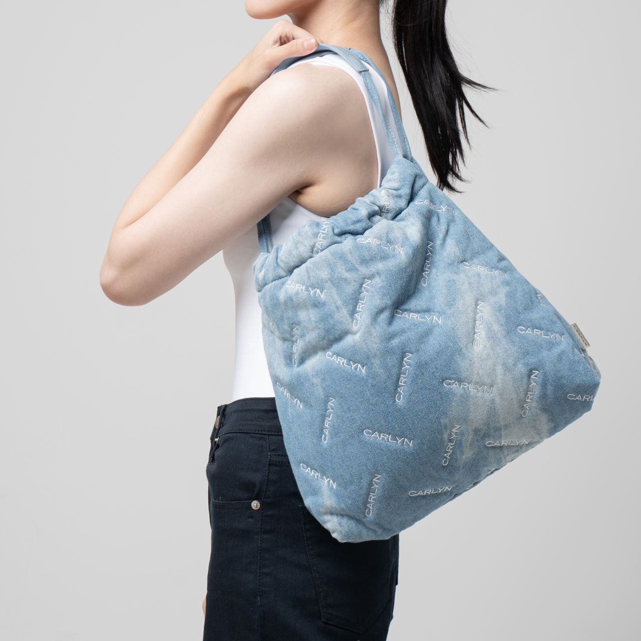 Carlyn Twee Tote Bag Silver – voilà.id