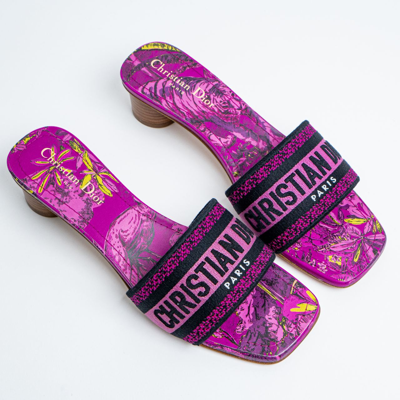 Dior|SANDALS (KCQ902VOY 66P) Christian Dior Dway 35 Embroidered Cotton with Toile de Jouy