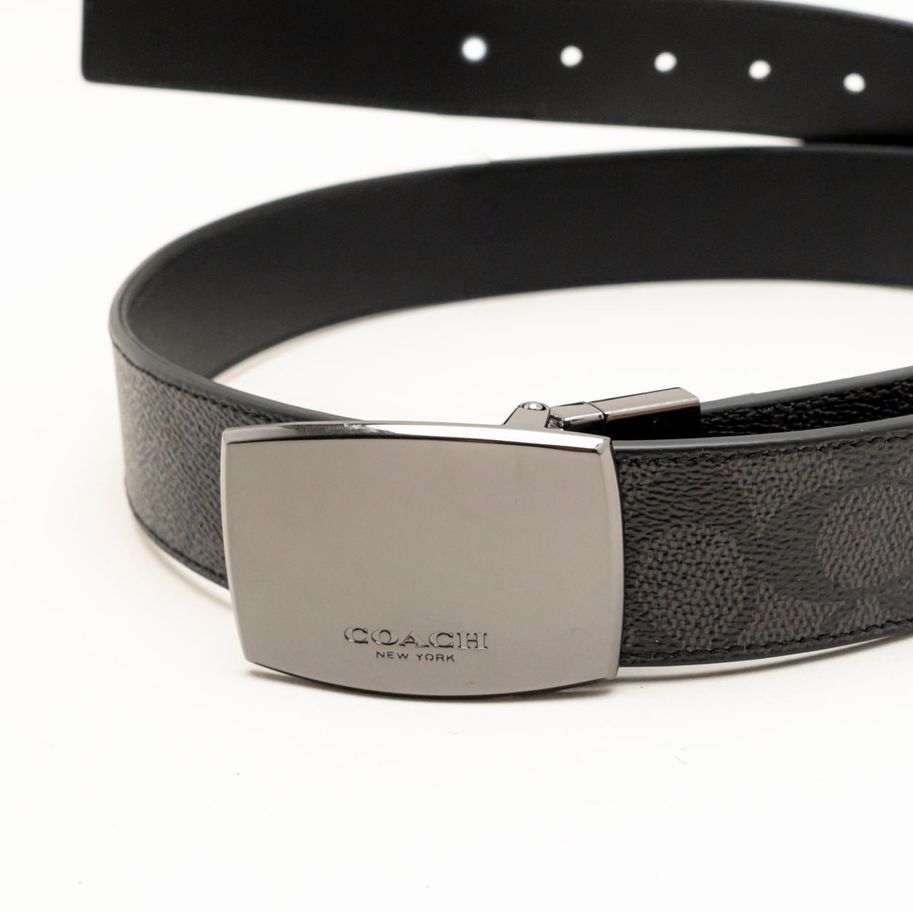 Coach Signature‎ Jacquard Leather Belt Strap Silver Buckle Women