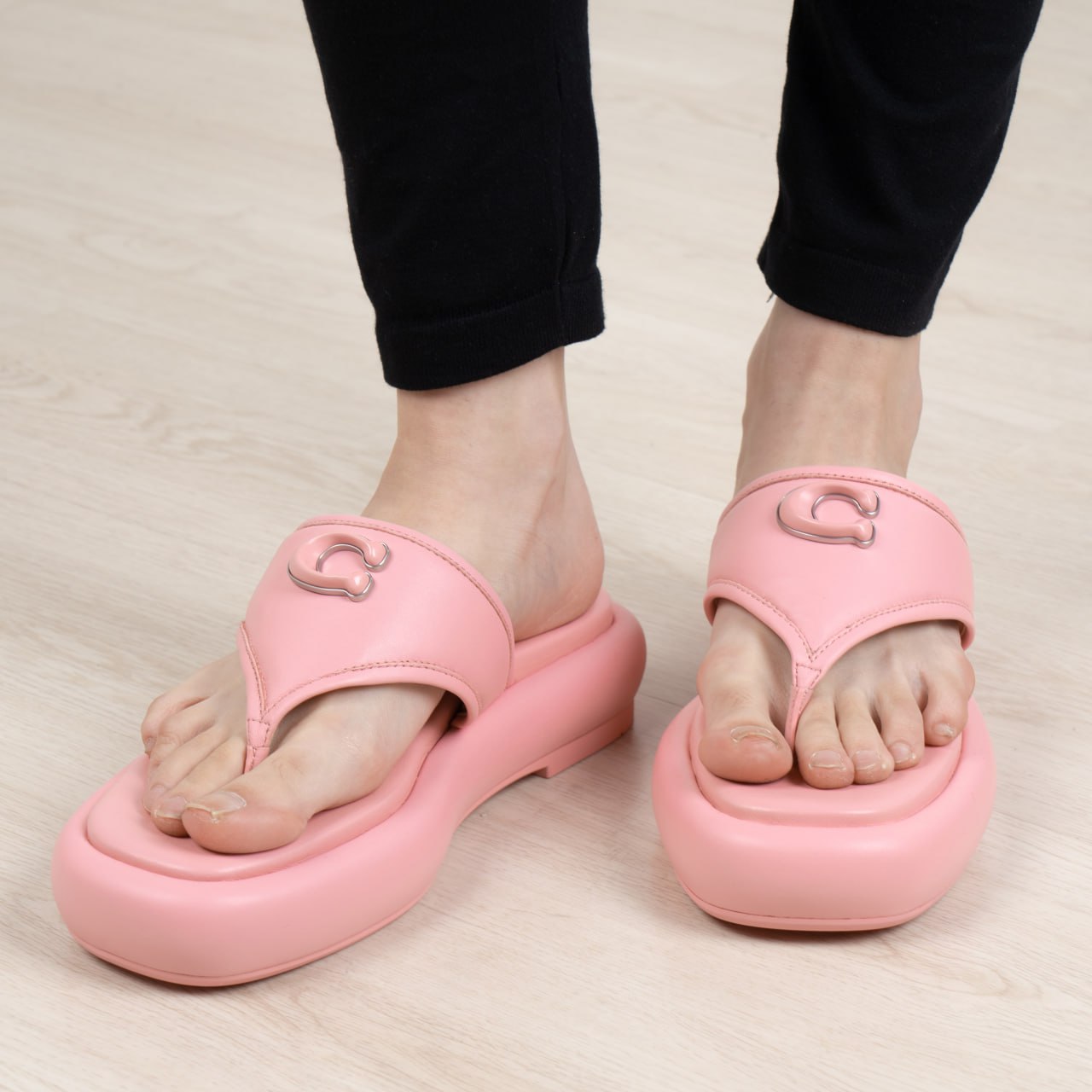 Coach Sylvie Sandals Platform Pink – voilà.id