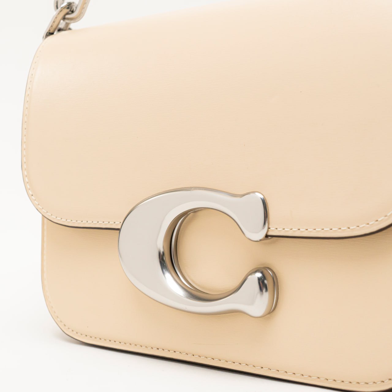 Coach Idol Leather Shoulder Bag Ivory – voilà.id
