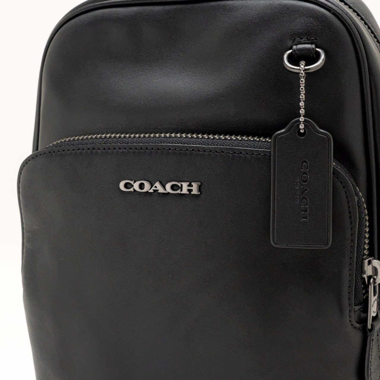 coach graham backpack saddle Men's in QB/Saddle Logo Full Grain Leather Laptop Pocket, Style F37599: Buy Online at Best Price in UAE Coach Graham Backpack, Luxury, Bags
