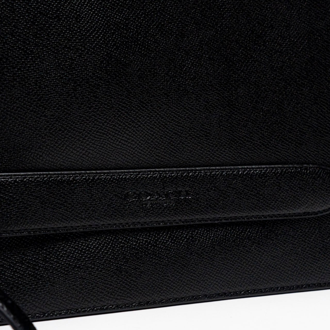 COACH ☆ STRUCTURED POUCH COACH® Outlet | Structured Pouch In Signature Leather