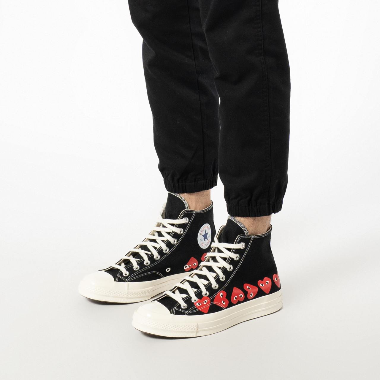 スニーカー COMME des GARCONS SNEAKER (P1K127 BLACK) Comme Des Garçons Play x Converse Multi Heart High Top