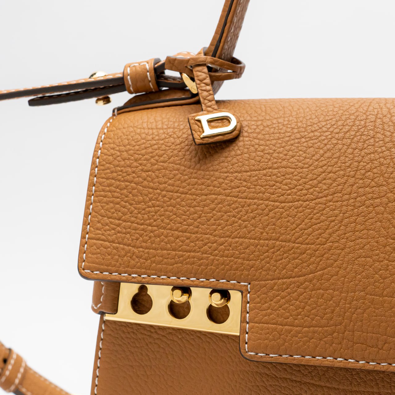 【関税込】DELVAUX★Tempete PM crispy calf bag Vegetal Ivory Tempete-MM-Crispy-Calf-
