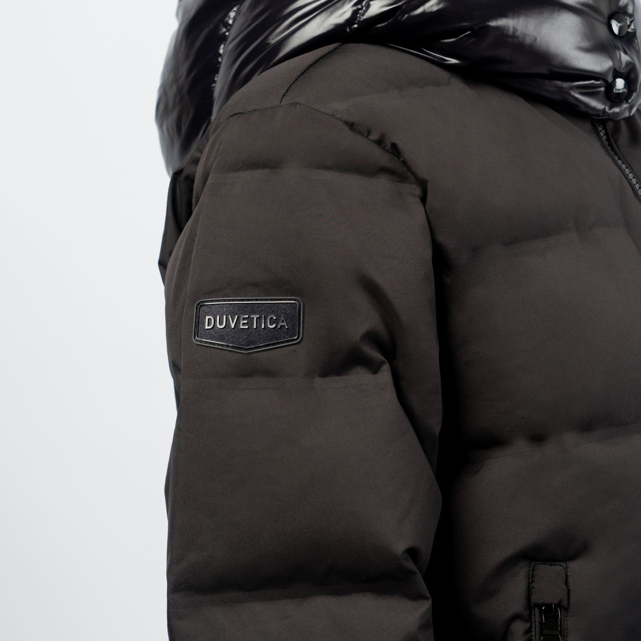 DUVETICA｜ (Harte D - Black (VDDJ11746K0001 BKS)) 1product-VUDJ30546K0001-NYD-