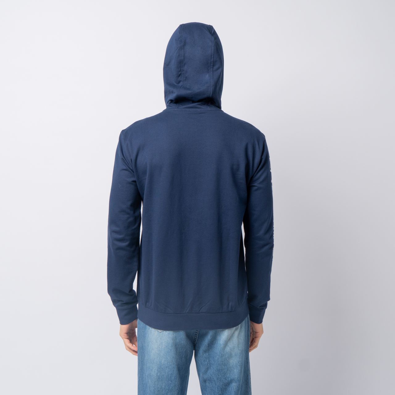 【EMPORIO ARMANI】 Men's Mini Logo Denim Hoodie: ★ Blue EMPORIO ARMANI】 Men's Mini Logo Denim Hoodie: ☆ Blue