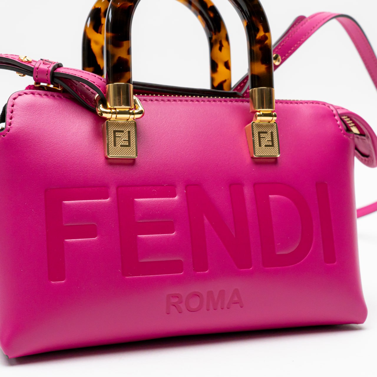 バッグ・カバンその他 FENDI Woman Mini bag Pink 8BS097 AT0I F1QDM Shop Women's Designer Pink Mini Bags | FENDI US