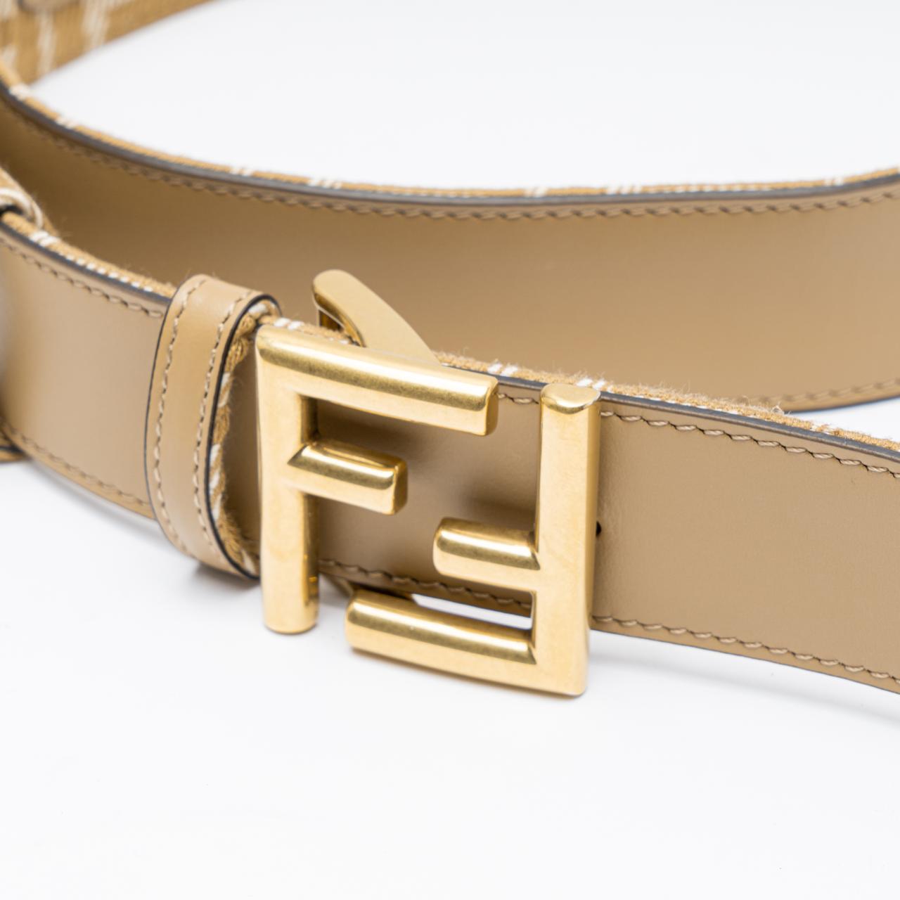 レザー&デニムエフェクトFFジャガードリバーシブルベルト 国内【FENDI】レザー＆デニム調FFジャカード リバーシブルベルト