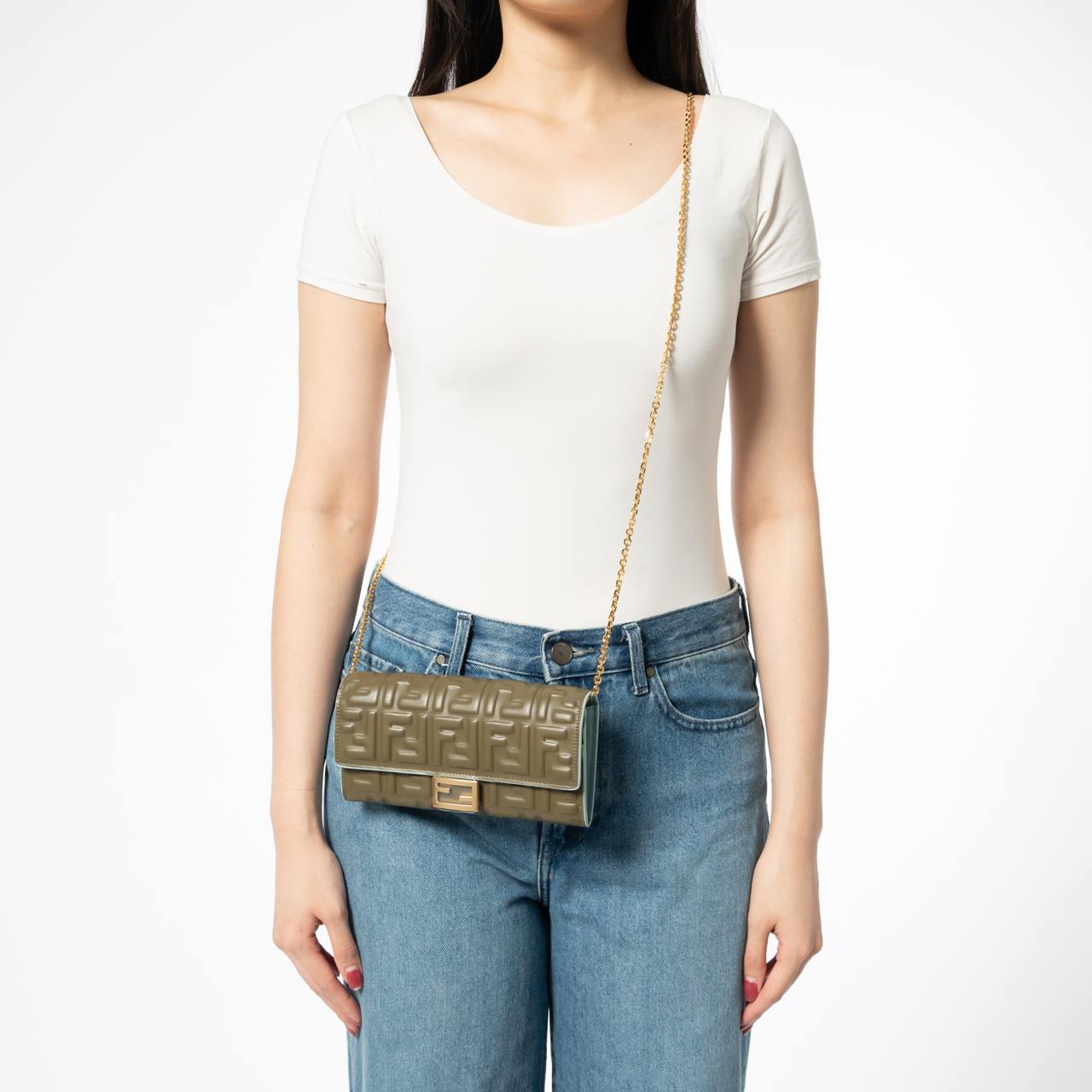 Fendi Baguette FF Continental Wallet On Chain Nappa Leather