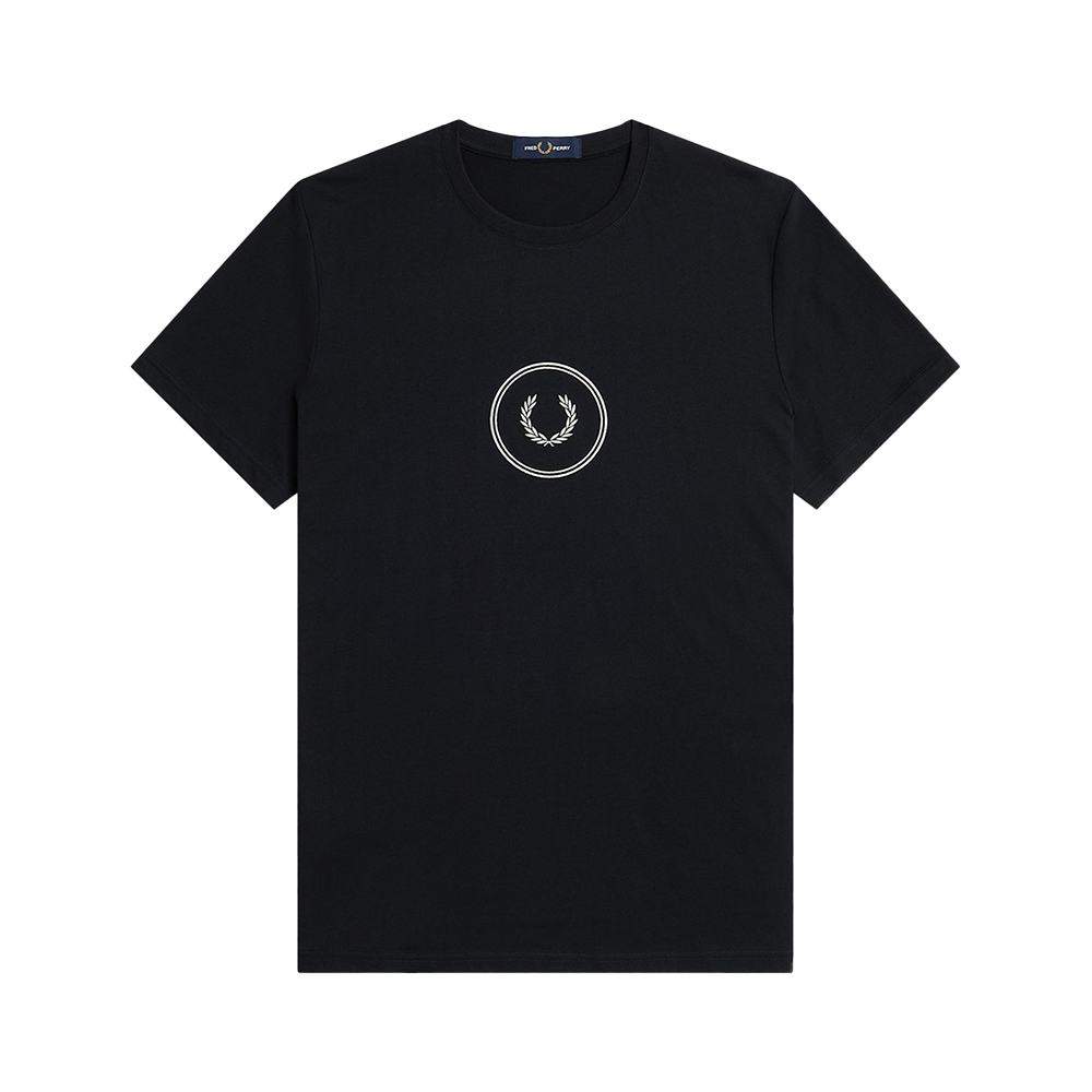 Tシャツ・カットソー FRED PERRY SS25 (FP M1600 53 560) Fred Perry Circle Branding T-Shirt Black – voilà.id