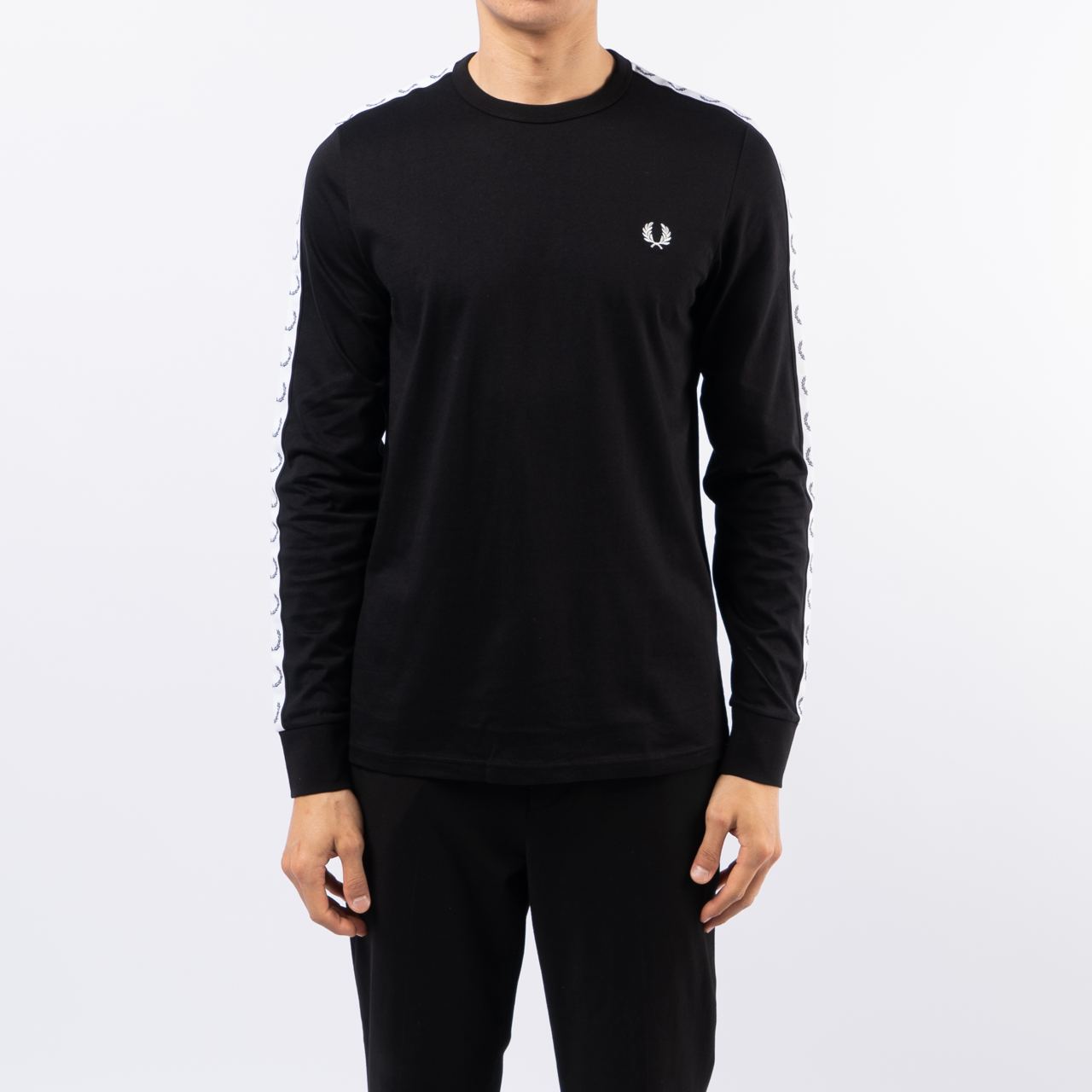 Fred Perry Taped Long Sleeve T-Shirt Black – voilà.id