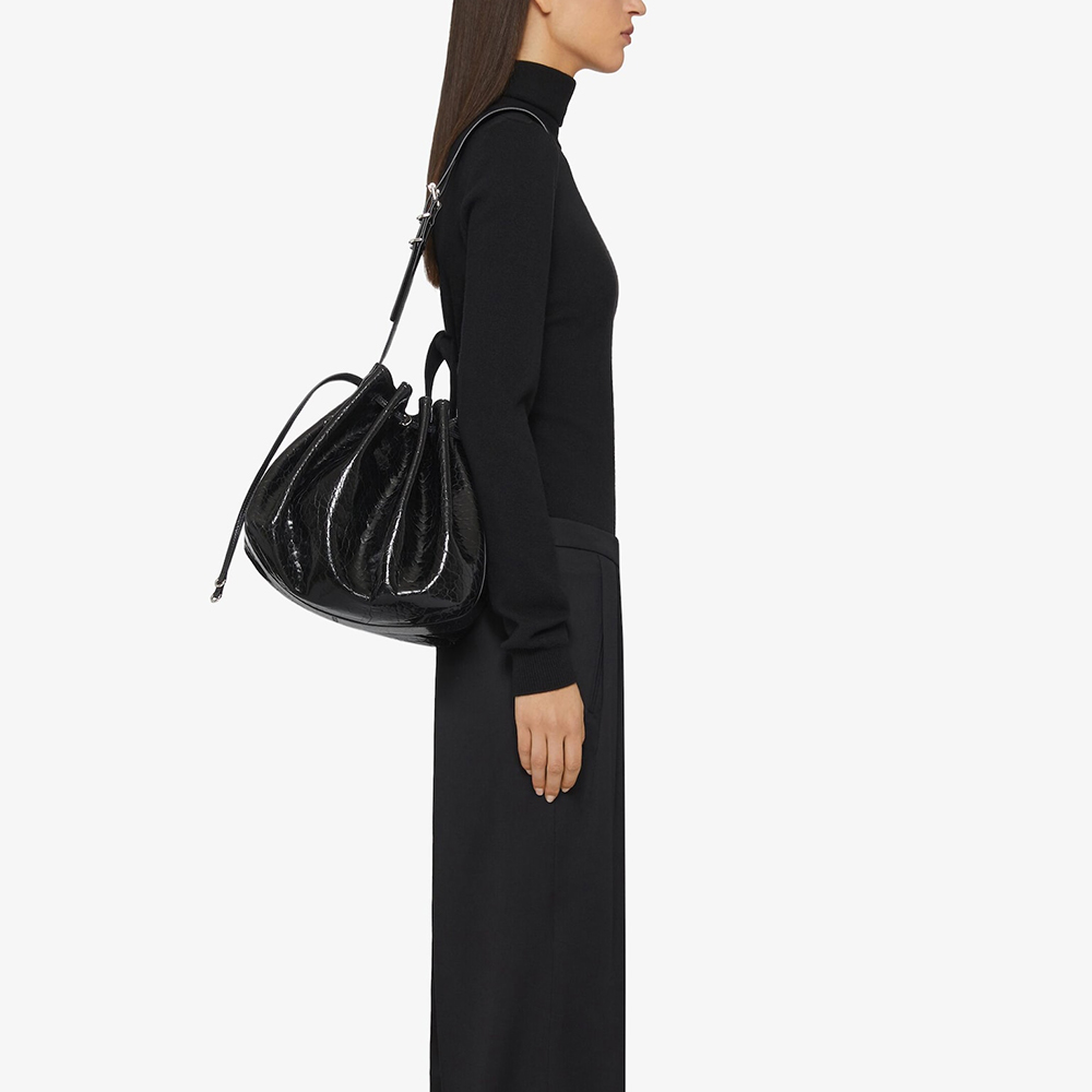 GIVENCHY PUMPKIN BAG BB510TB24X ショルダーバッグ Buy Givenchy Medium Pumpkin Bag 'Black' - BB510TB24X 001 | GOAT