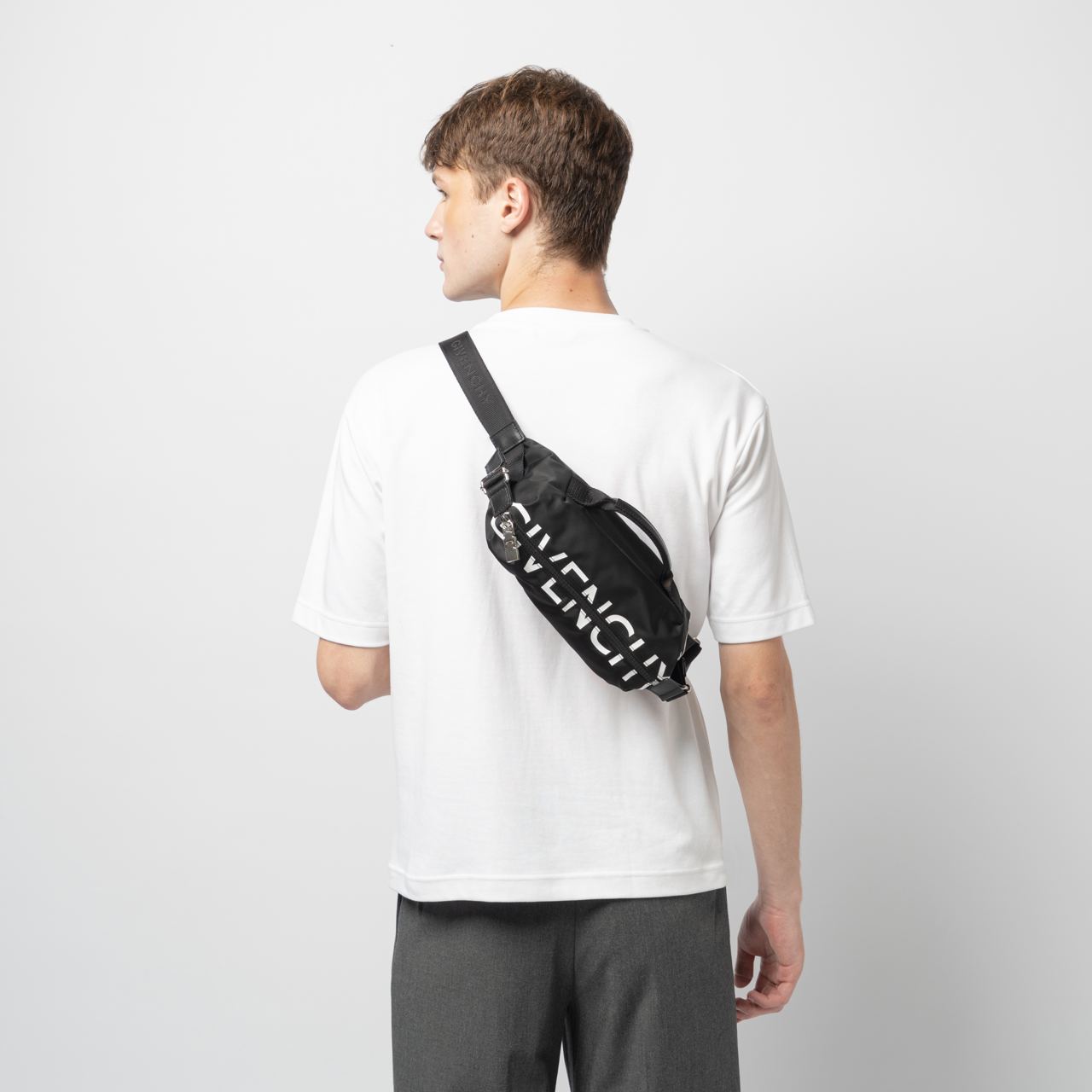 Givenchy G-Zip Waist Bag Polyamide Black – voilà.id