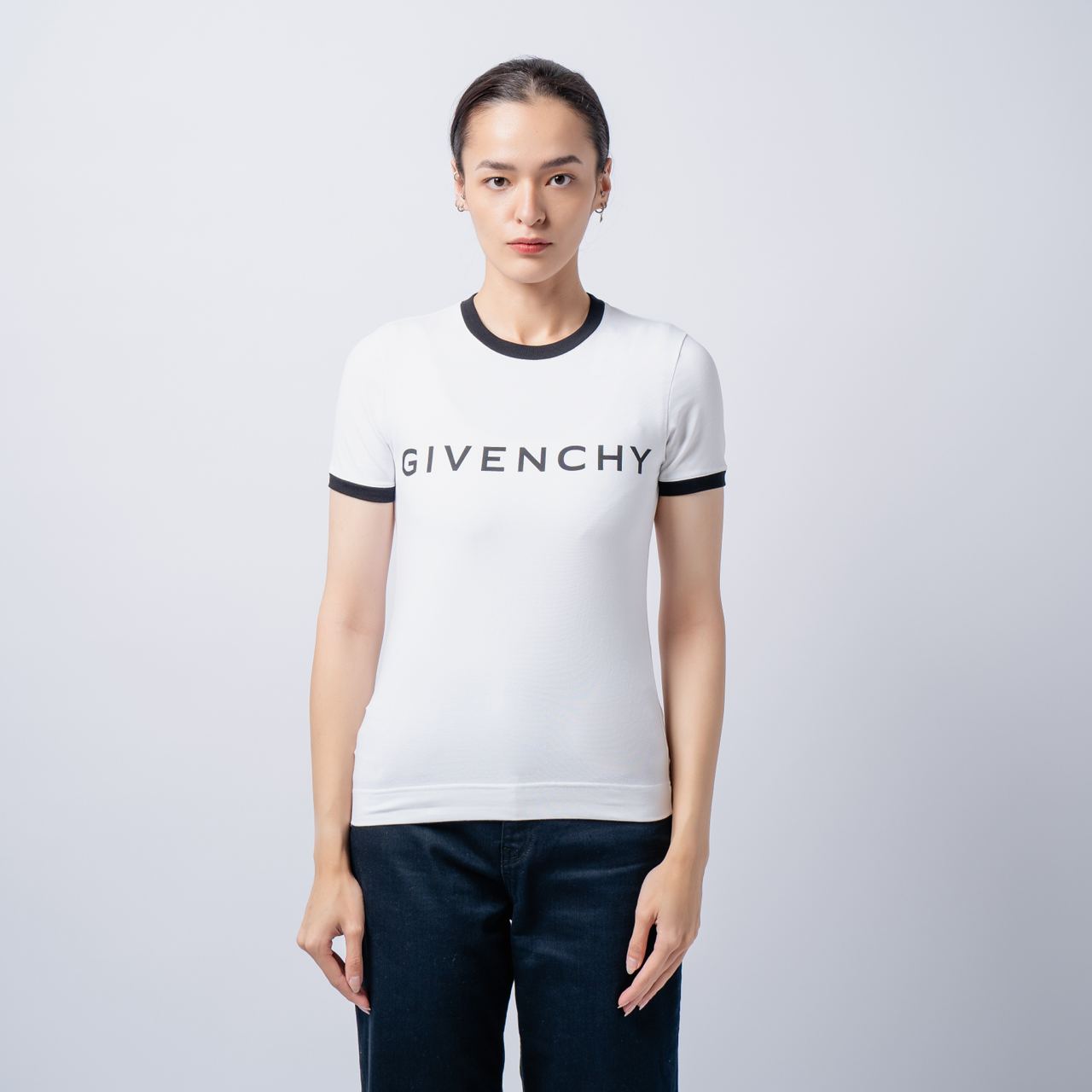 Givenchy Archetype Slim Fit T-Shirt White/Black – voilà.id