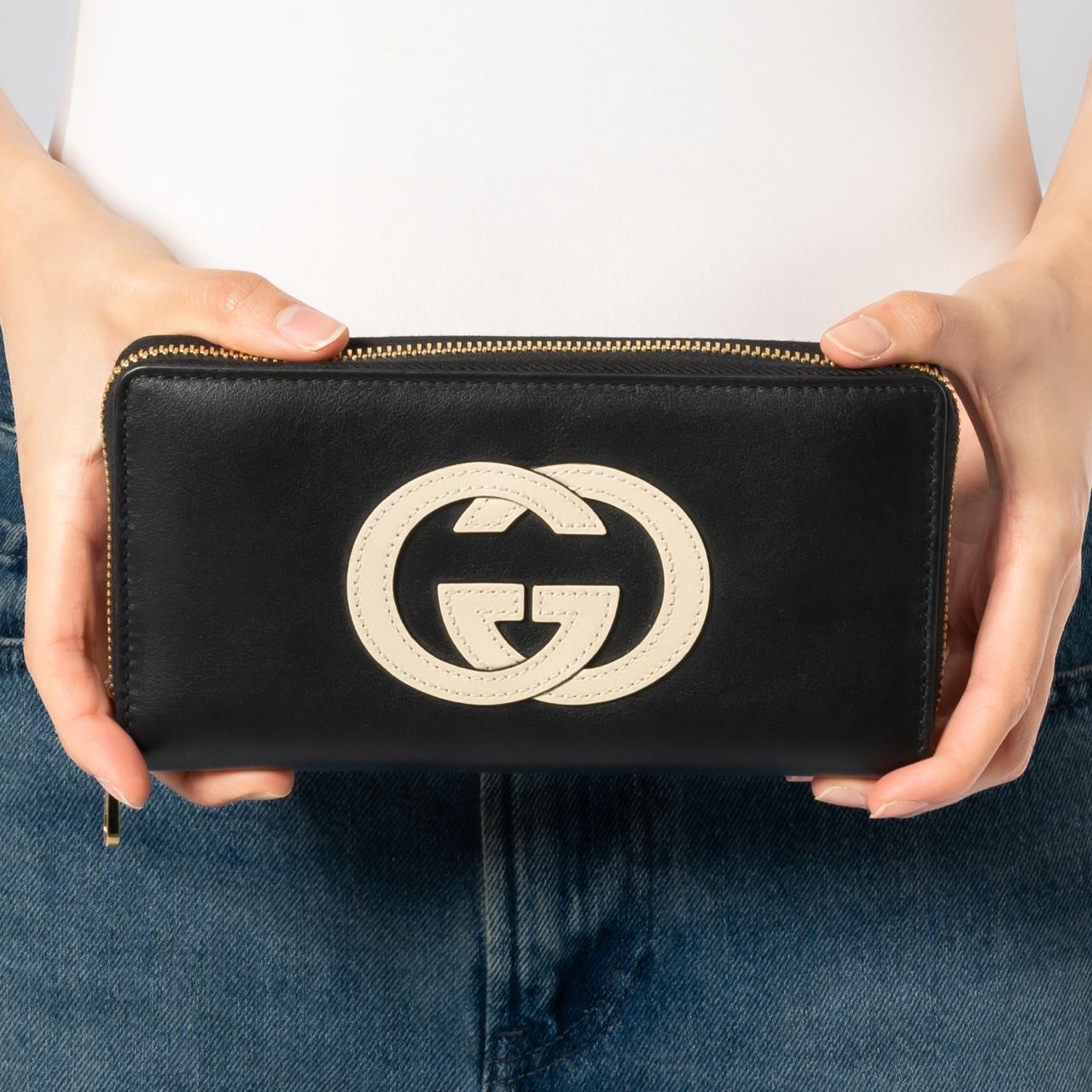 Gucci Interlocking G Stitching Logo Patch Long Zip Wallet Black