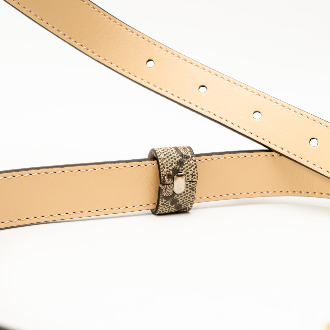 Gucci GG Marmont Two Toned Hardware Reversible Thin Belt 20mm