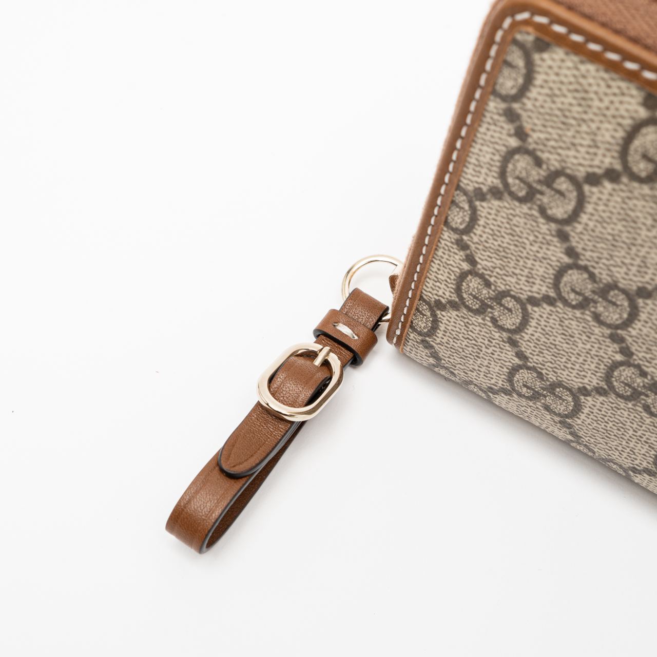 Gucci GG Emblem Zip Around Long Wallet Beige – voilà.id