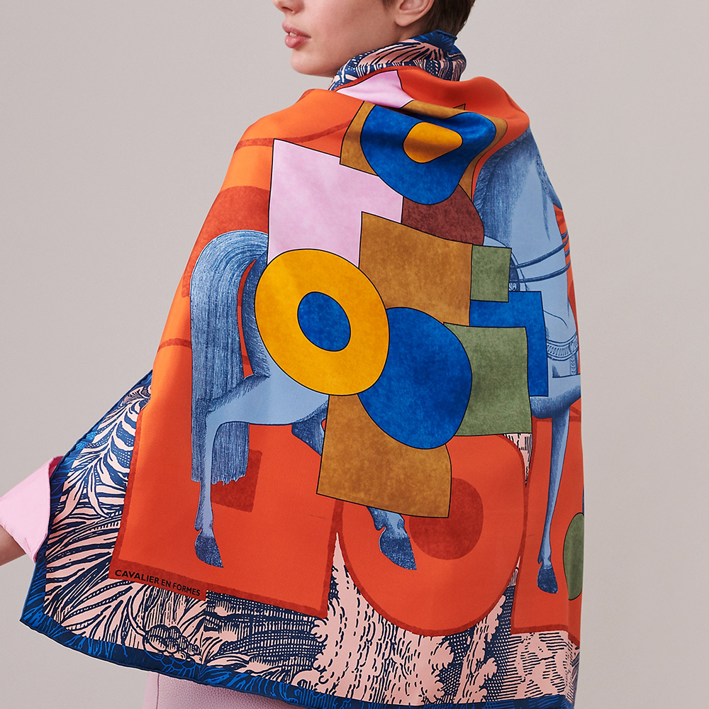 Hermes Cavalier en Formes Scarf 90 Bleu Moyen / Orange Cuit
