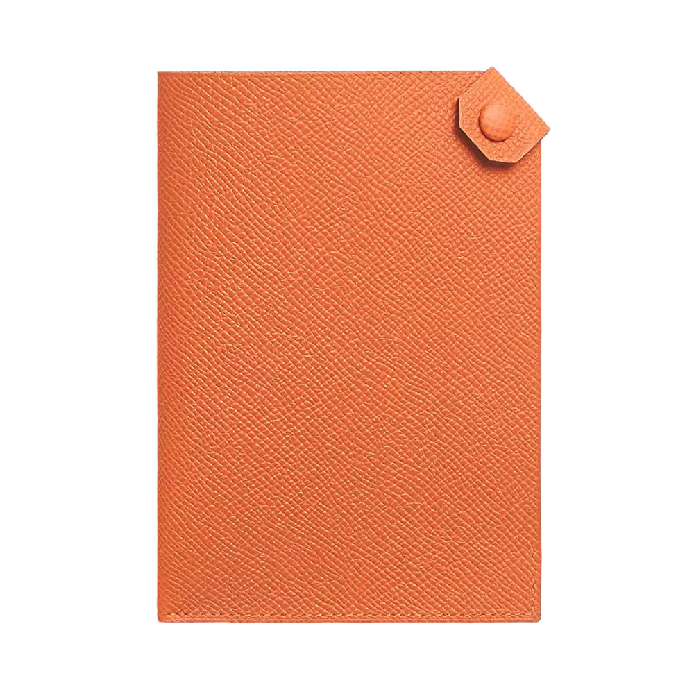 *シンプルで高級感* HERMES Tarmac PM パスポートホルダー Authentic HERMES Tarmac Pm Leather Passport Holder Blue