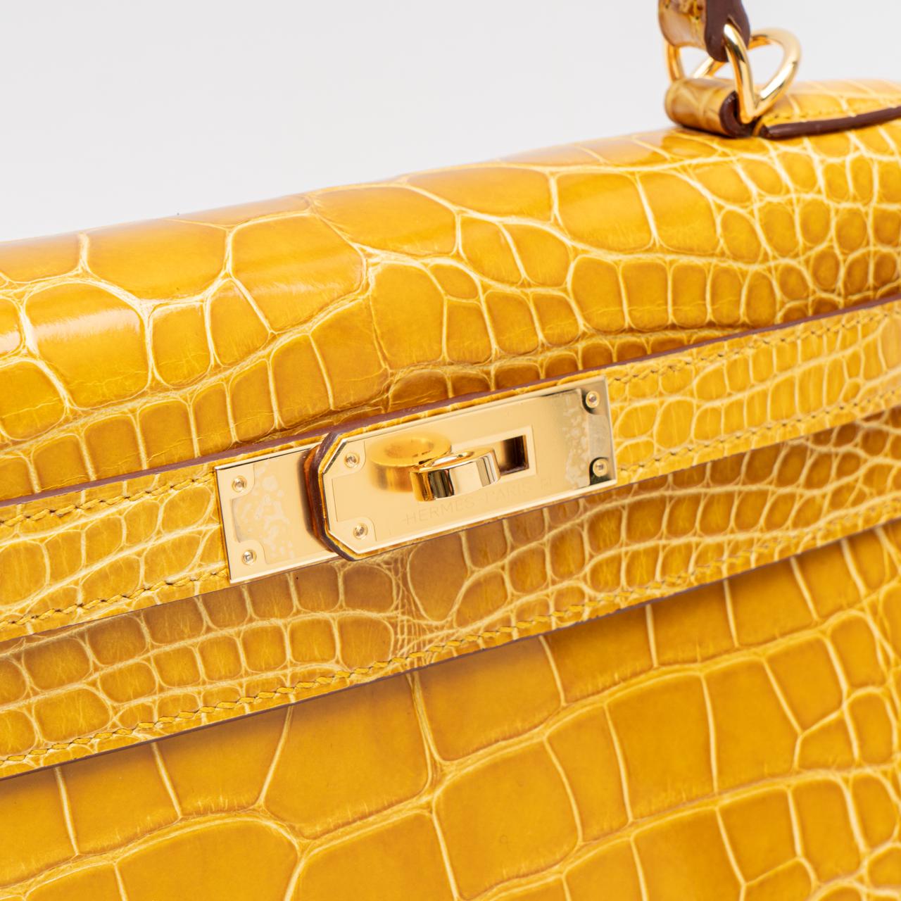 クリーニング済♡HERMES ノースリーブ イエロー サイズ38 C07jKN8iYNFWMGdb7bspo7EGixZ6XY
