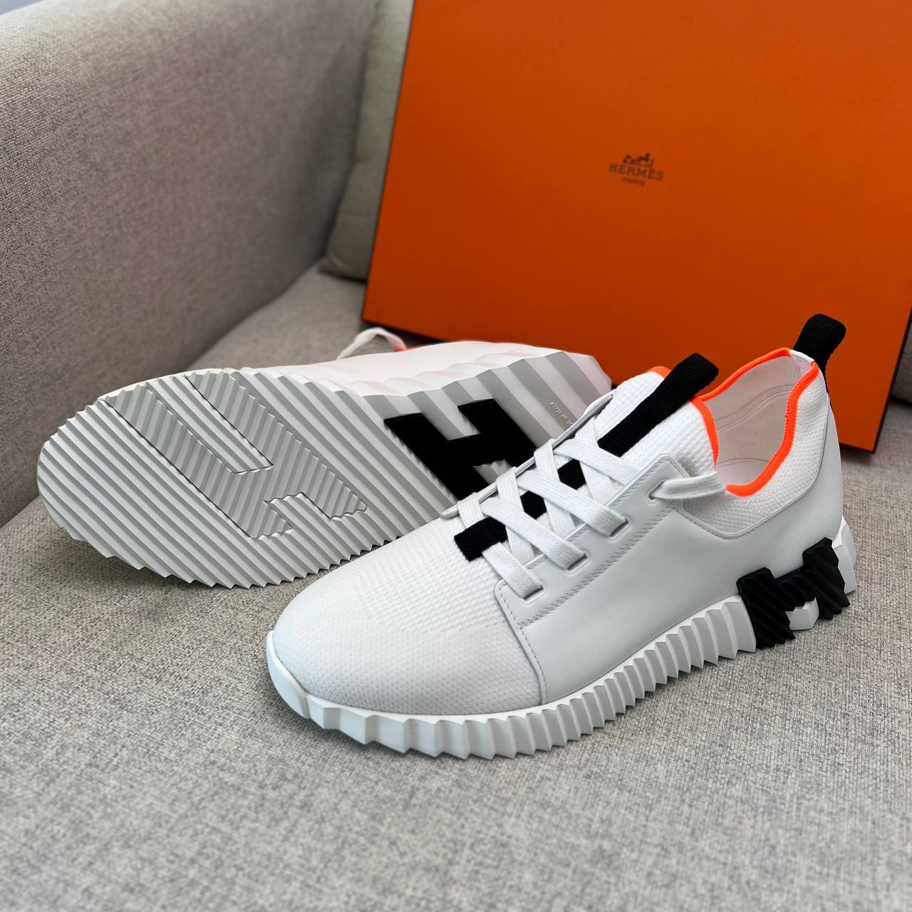 Hermès Depart Sneakers White/Black – voilà.id