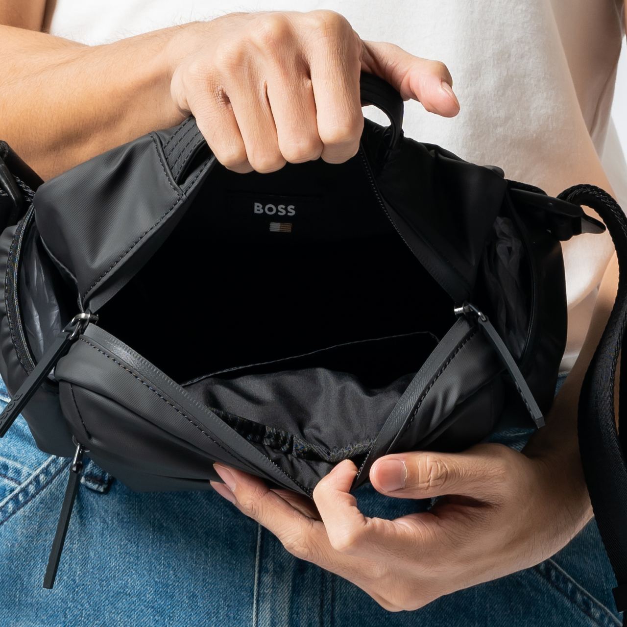 Hugo Boss Stormy Top Handle Bumbag Black – voilà.id