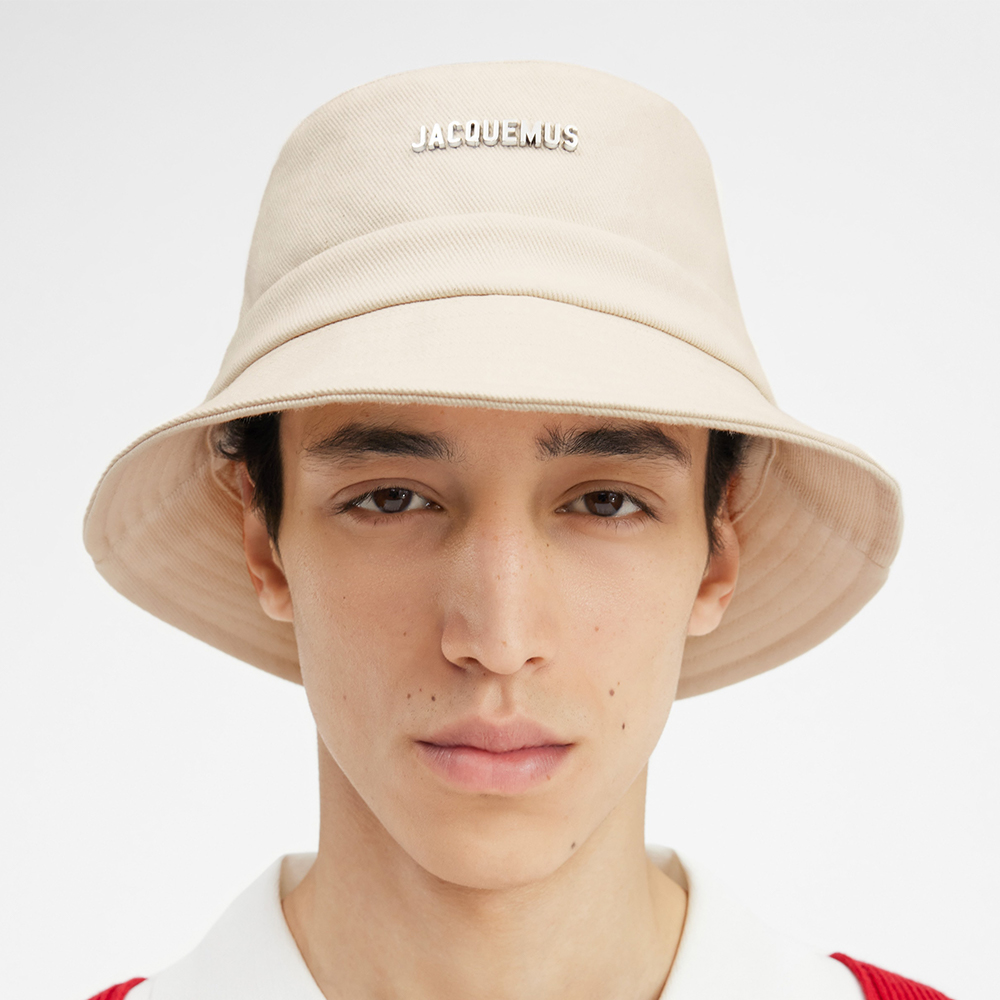 Jacquemus Off-White Bow-Knotted Le Bob Bucket Hat Jacquemus Le Bob Gadjo Bow Knotted Bucket Hat  main image 3