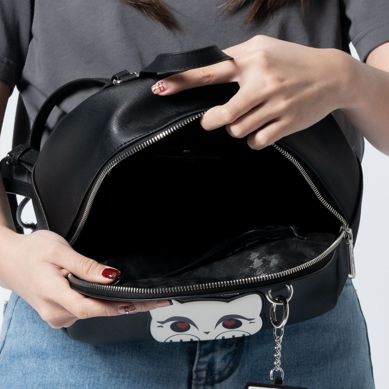 Karl Lagerfeld Paris Adele Patch Backpack Black/Combo – voilà.id