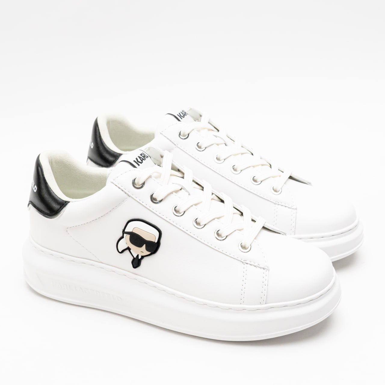 K/Ikonik NFT Kapri Sneakers White