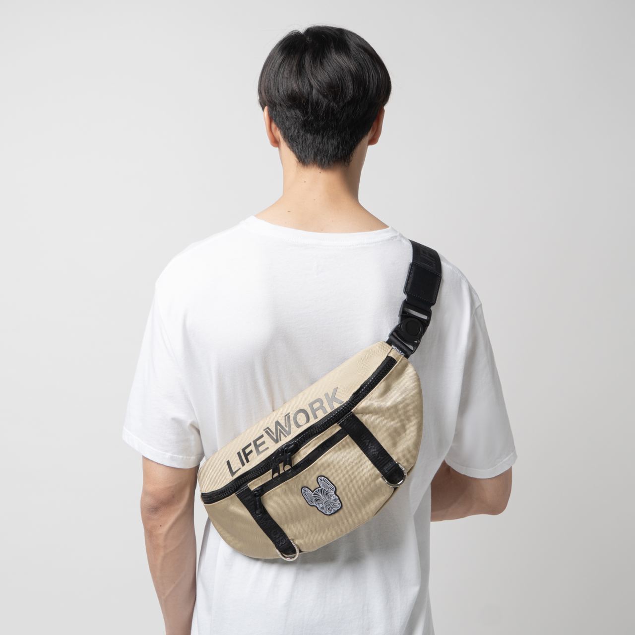 Lifework Radog Large Waistbag Beige – voilà.id