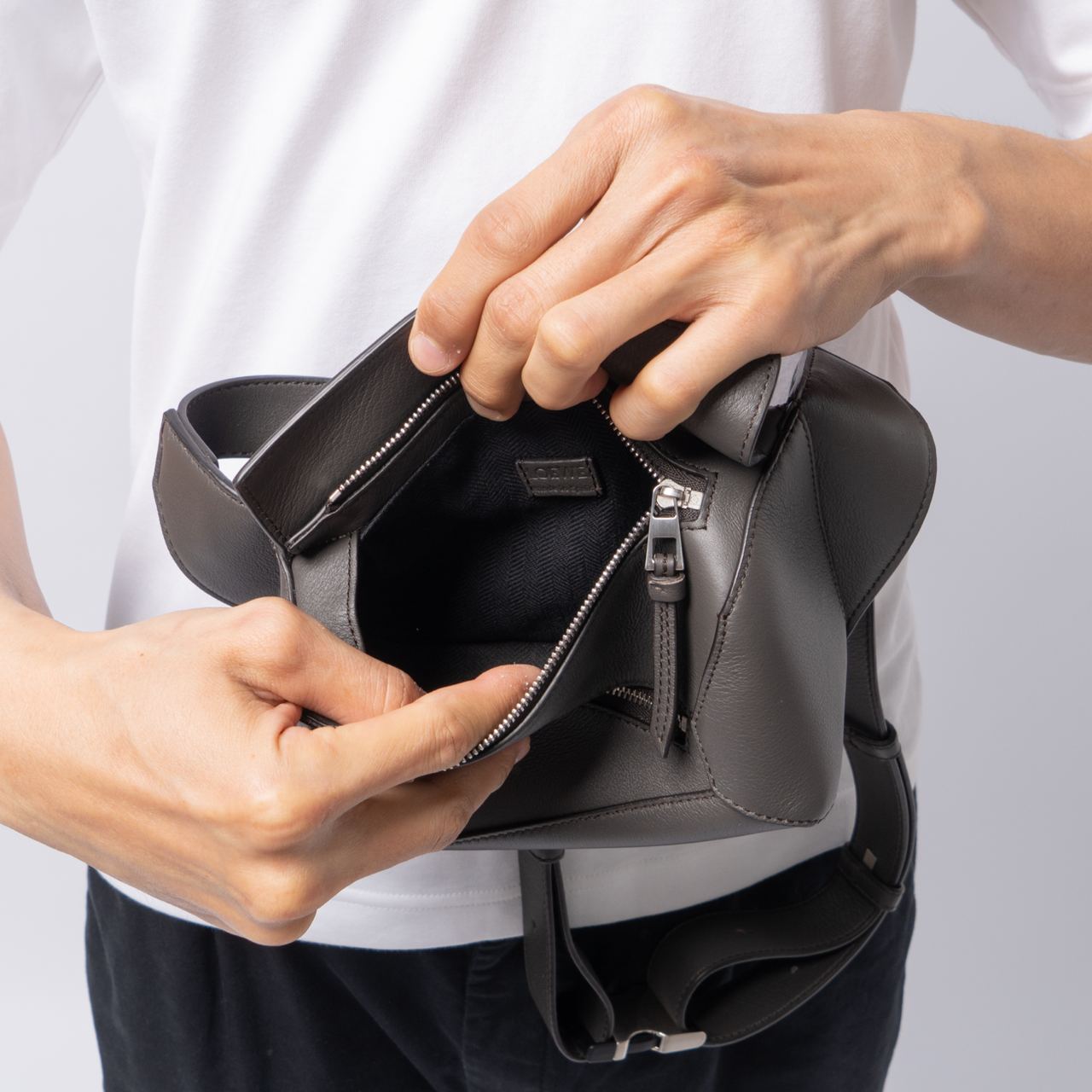 Loewe Mini Puzzle Bumbag in Classic Calfskin Dark Grey – voilà.id