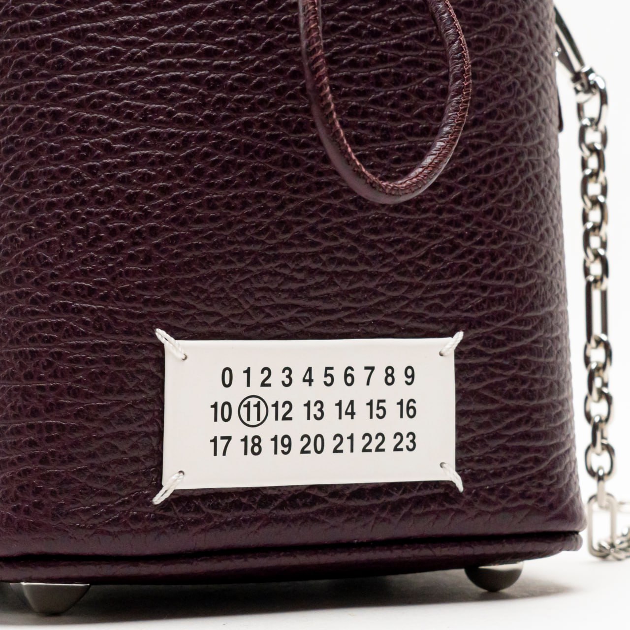 【MAISON MARGIELA】5AC BUCKET BAG Maison Margiela Small 5AC Bucket Bag | Neutrals | FARFETCH JO