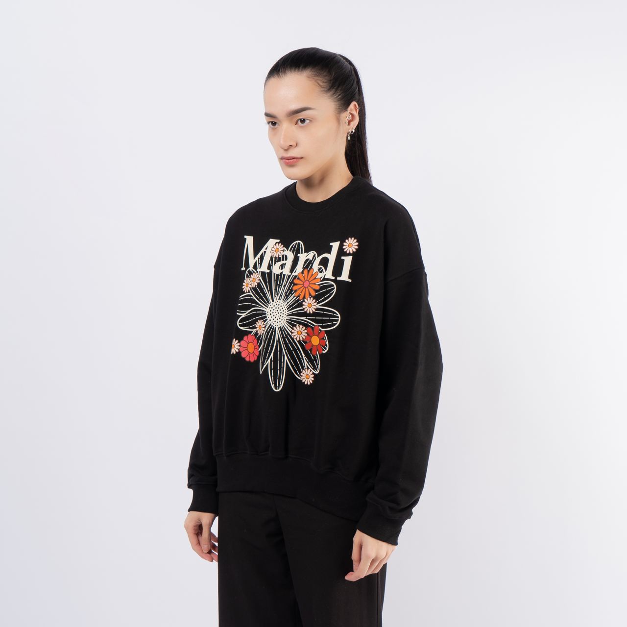 Mardi Mercredi 花柄プリントSWEATSHIRT FLOWER Mardi Mercredi Flower T-Shirt White/Floublue – voilà.id
