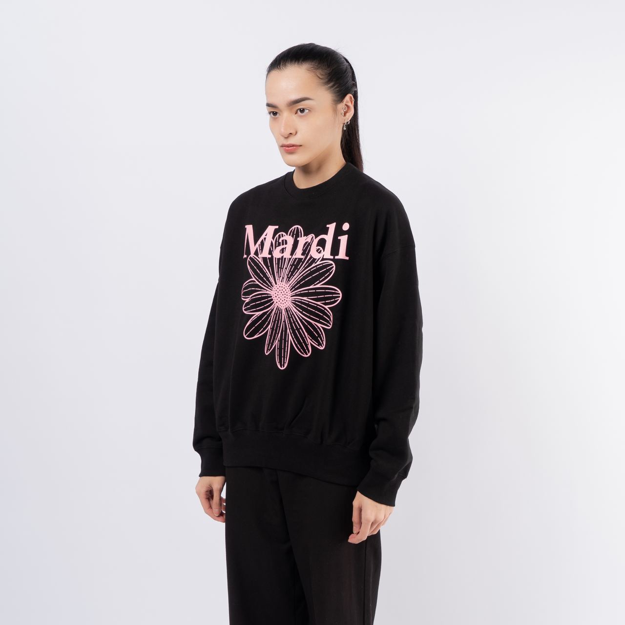Mardi Mercredi Flower Sweatshirt Black/Pink – voilà.id