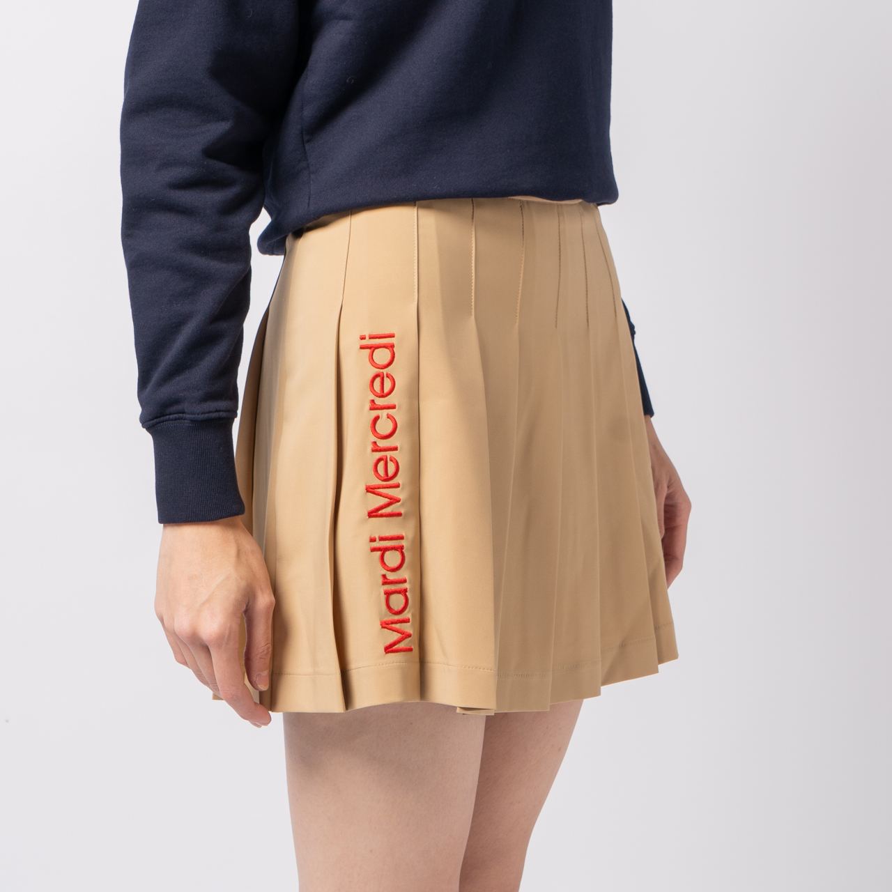 ★MARDI MERCREDI★WOOL PLEATS MINI SKIRT Mardi Mercredi Pleats Mini Skirt Logo Needlework Beige