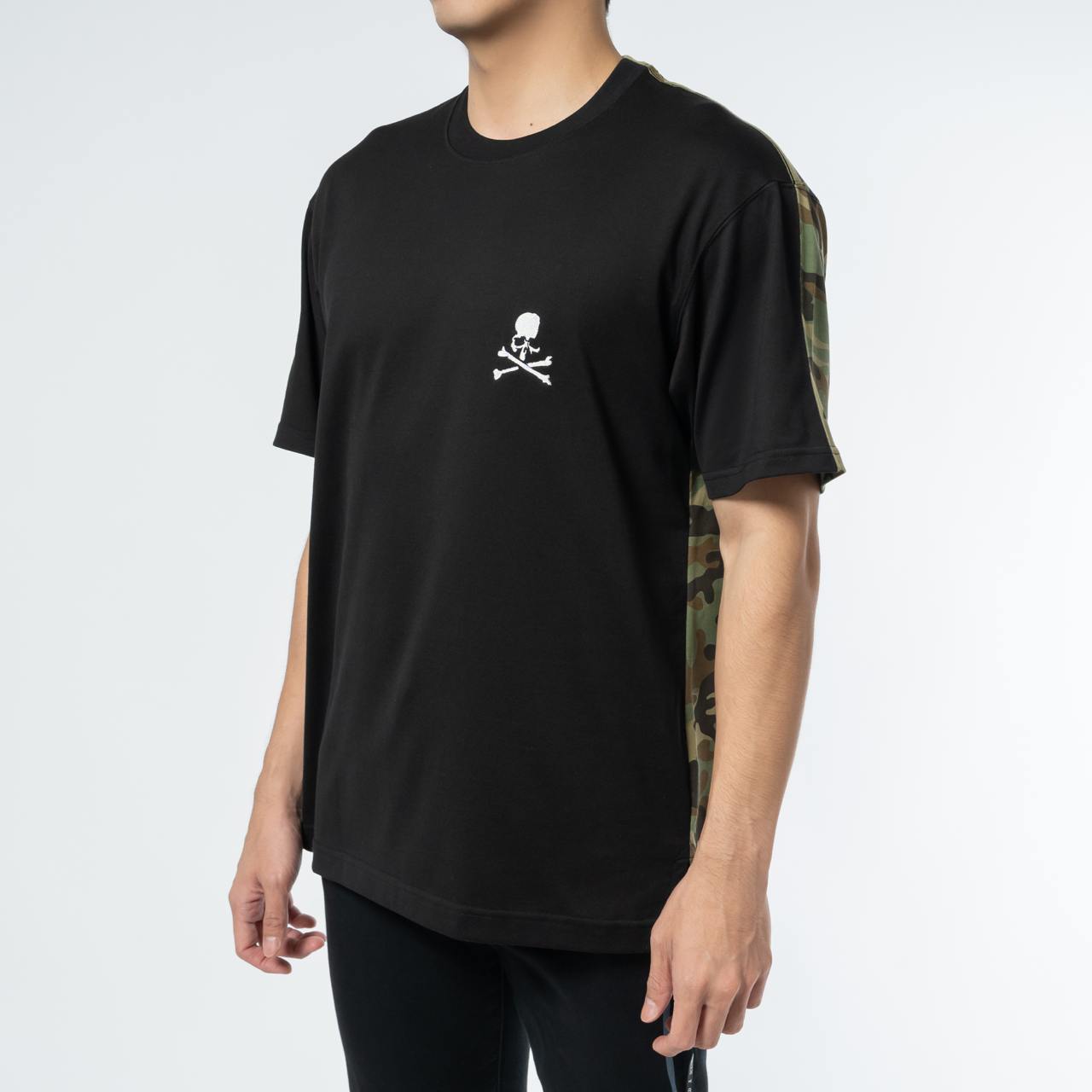 Mastermind Skull Embroidered Camouflage T-Shirt Black – voilà.id